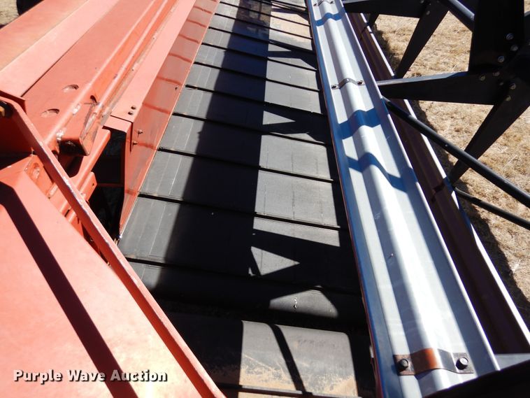 image for item DN6261 1996 Hesston 8100  windrower