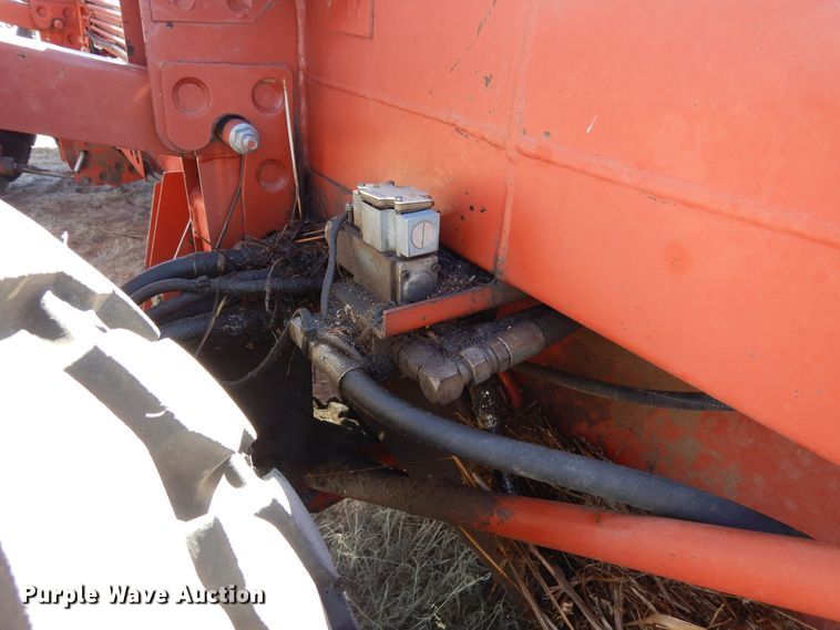 image for item DN6261 1996 Hesston 8100  windrower