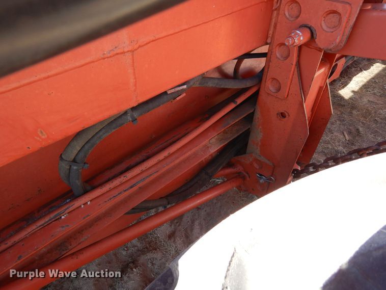 image for item DN6261 1996 Hesston 8100  windrower