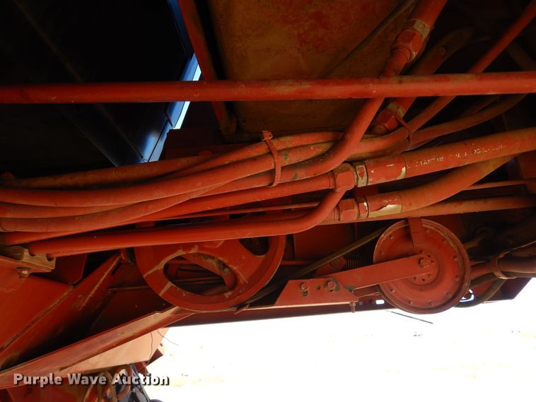 image for item DN6261 1996 Hesston 8100  windrower