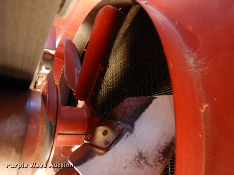 image for item DN6261 1996 Hesston 8100  windrower