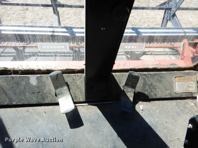 image for item DN6261 1996 Hesston 8100  windrower