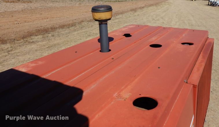 image for item DN6261 1996 Hesston 8100  windrower