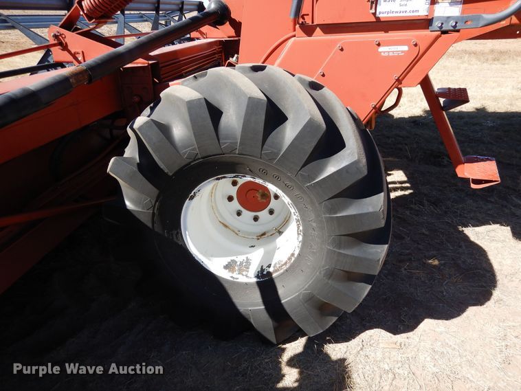 image for item DN6261 1996 Hesston 8100  windrower