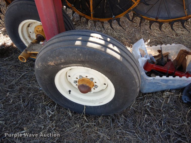 image for item DN6262 Darf 917FD  hay rake