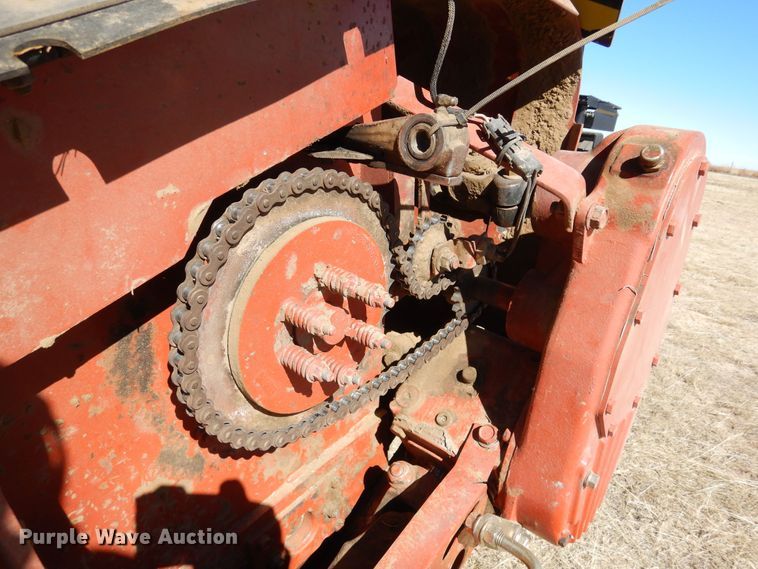 image for item DN6264 2002 Hesston 8450  windrower