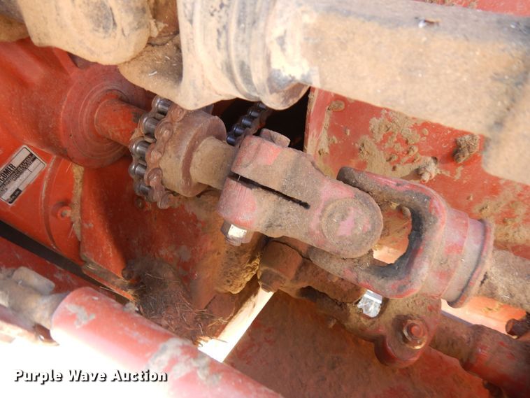 image for item DN6264 2002 Hesston 8450  windrower