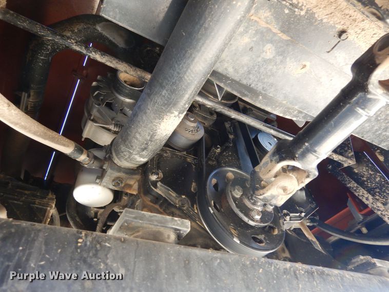 image for item DN6264 2002 Hesston 8450  windrower