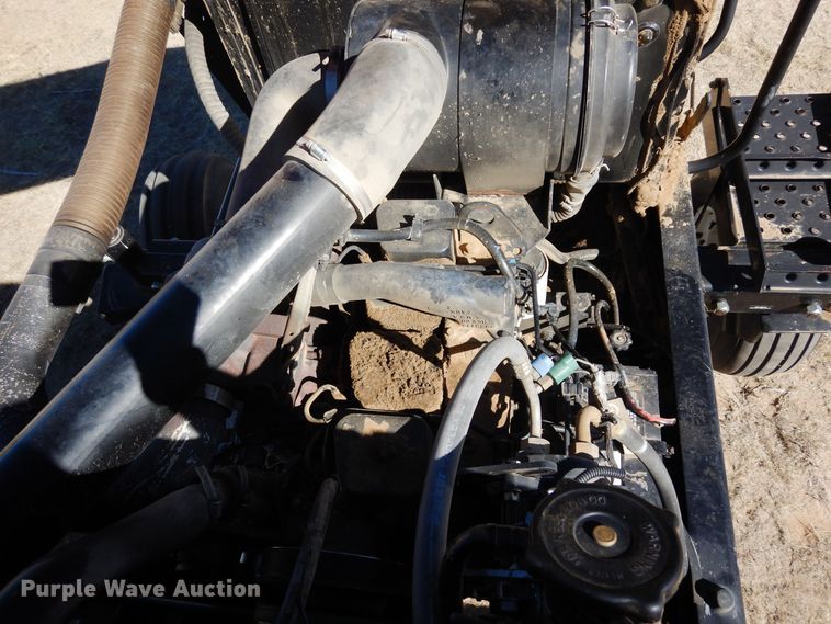 image for item DN6264 2002 Hesston 8450  windrower