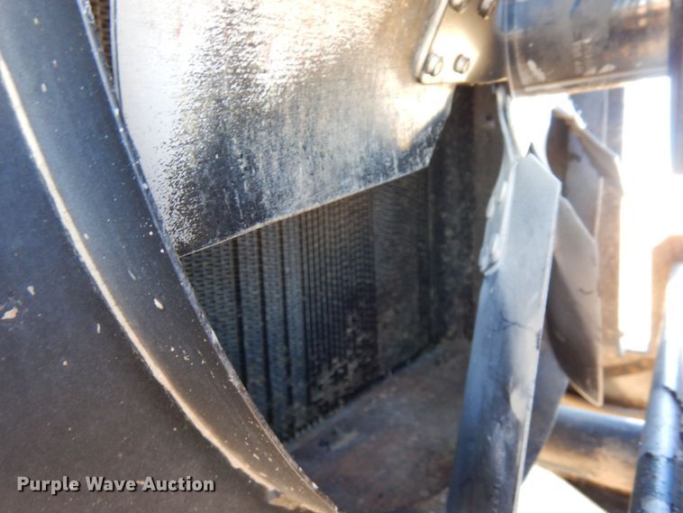 image for item DN6264 2002 Hesston 8450  windrower