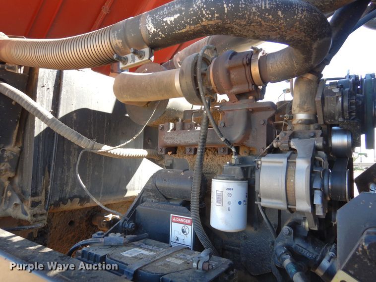 image for item DN6264 2002 Hesston 8450  windrower