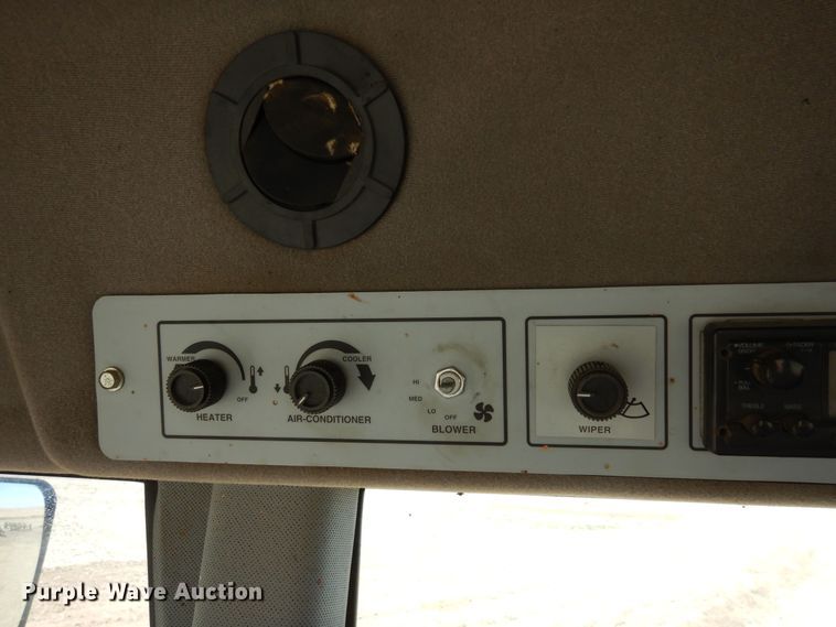 image for item DN6264 2002 Hesston 8450  windrower