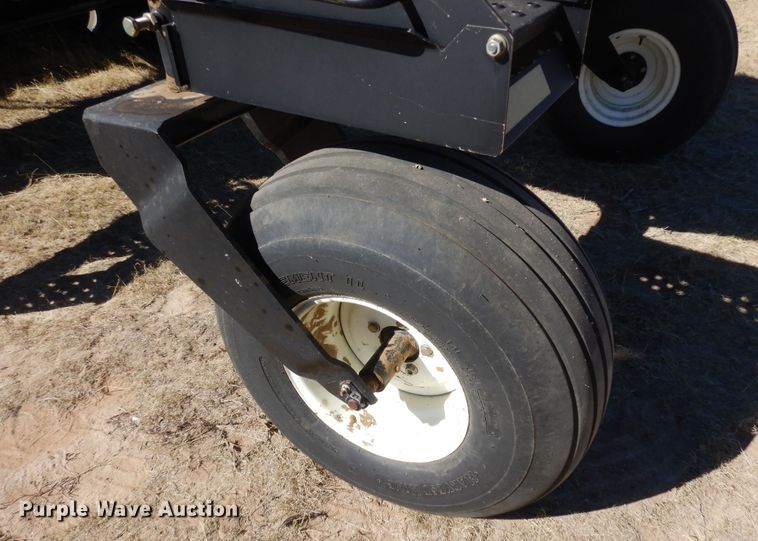 image for item DN6264 2002 Hesston 8450  windrower