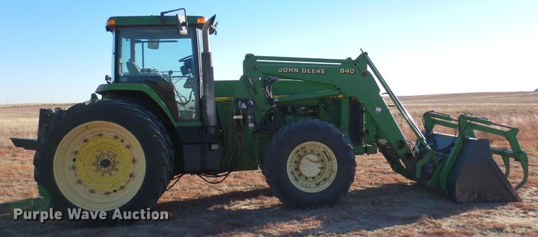 image for item DN6265 1998 John Deere 8200  MFWD tractor