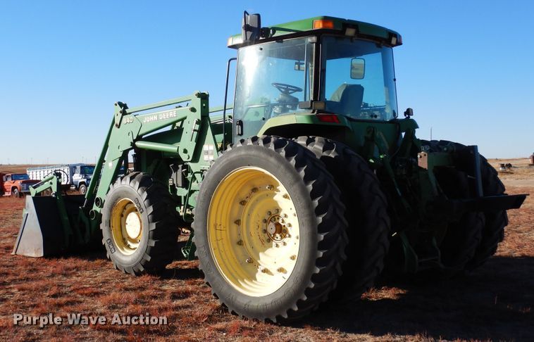 image for item DN6265 1998 John Deere 8200  MFWD tractor