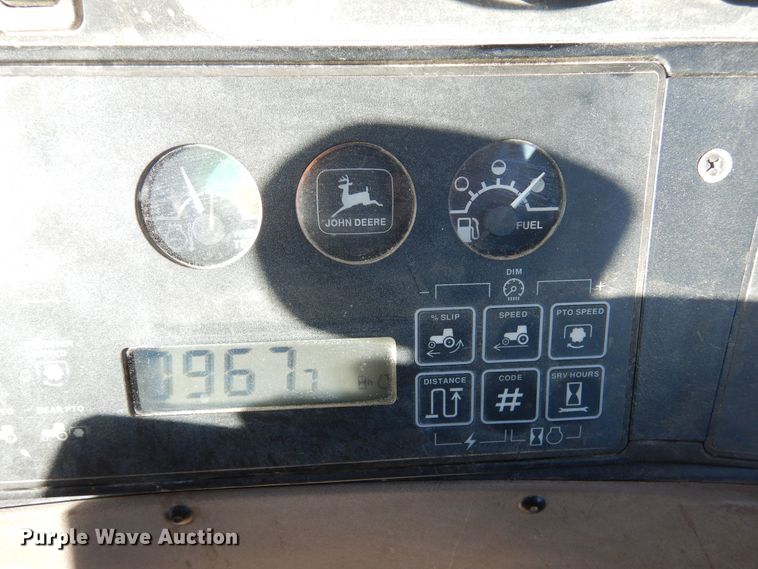 image for item DN6265 1998 John Deere 8200  MFWD tractor