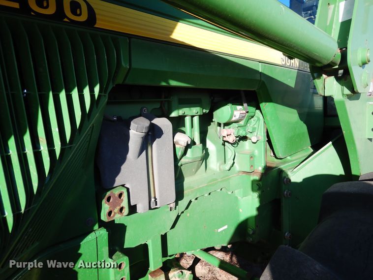 image for item DN6265 1998 John Deere 8200  MFWD tractor