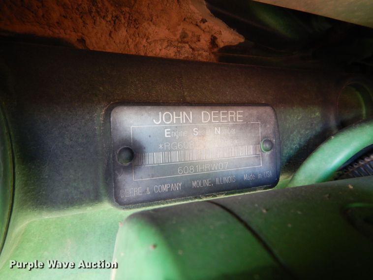 image for item DN6265 1998 John Deere 8200  MFWD tractor