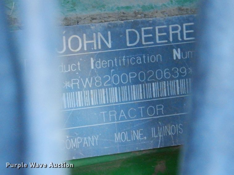 image for item DN6265 1998 John Deere 8200  MFWD tractor