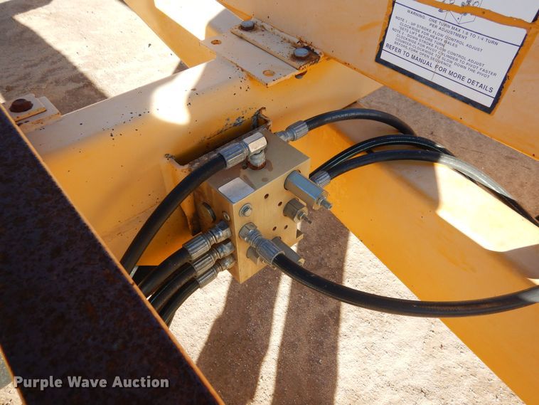 image for item DN6266 Buffalo  hay bale mover