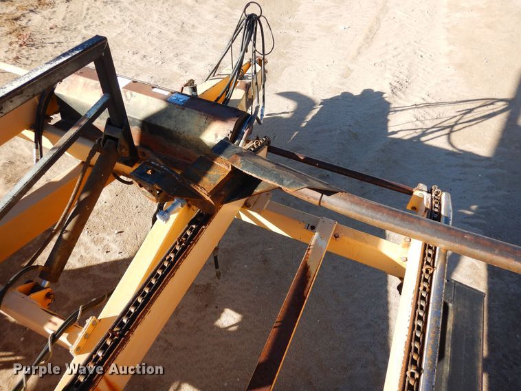 image for item DN6266 Buffalo  hay bale mover