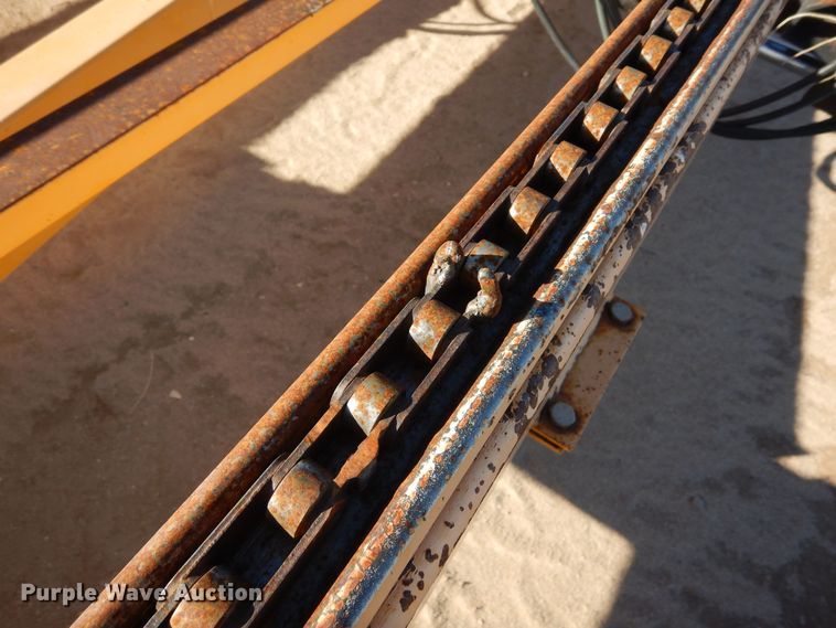 image for item DN6266 Buffalo  hay bale mover