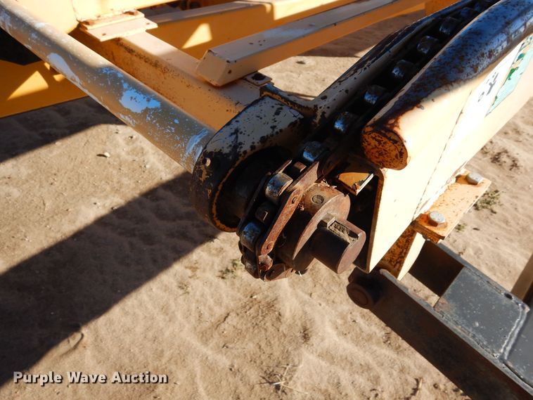 image for item DN6266 Buffalo  hay bale mover