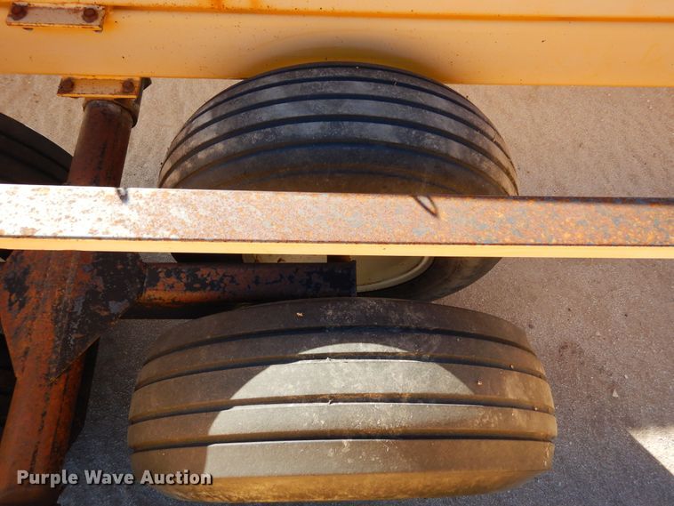 image for item DN6266 Buffalo  hay bale mover