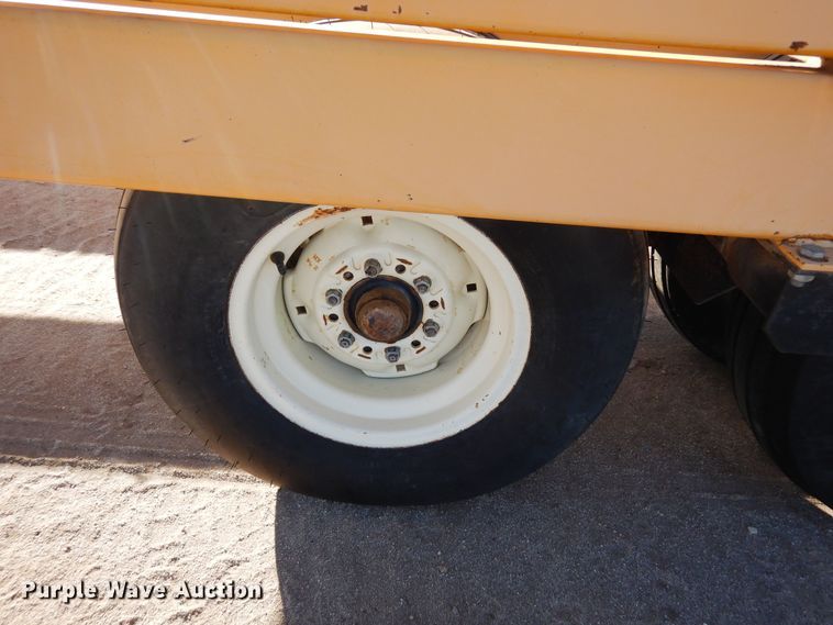 image for item DN6266 Buffalo  hay bale mover