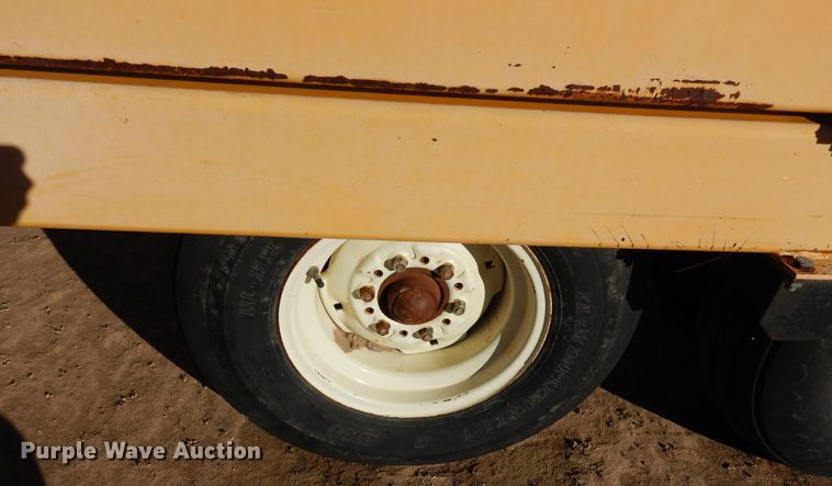 image for item DN6266 Buffalo  hay bale mover