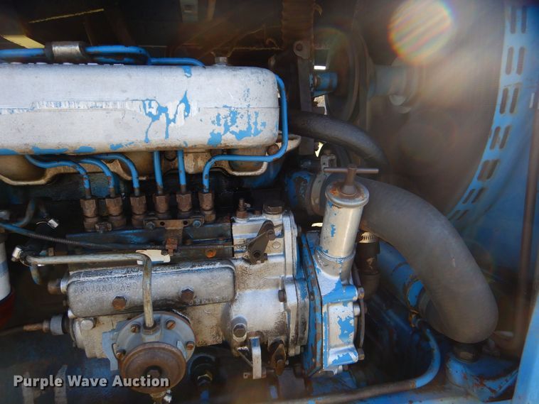 image for item DO1423 1968 Ford 8000  tractor