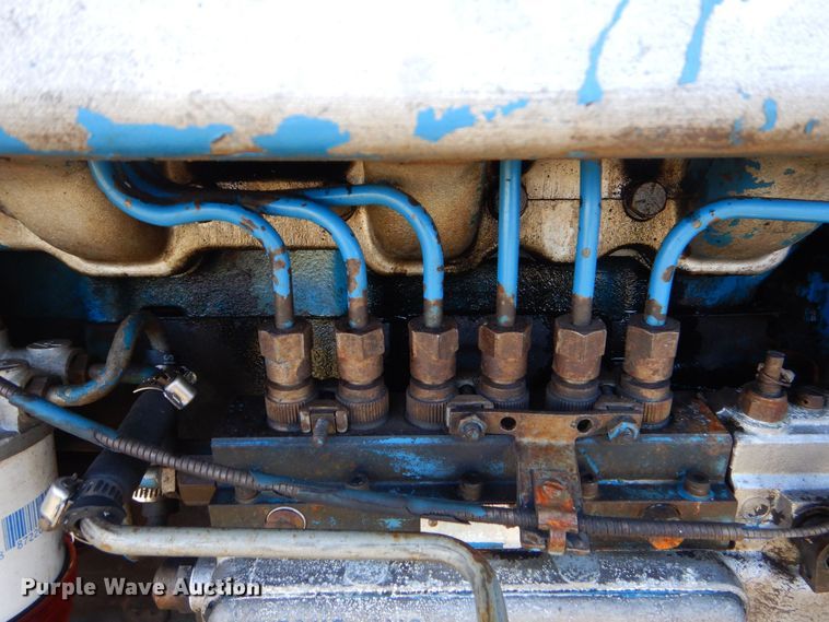 image for item DO1423 1968 Ford 8000  tractor