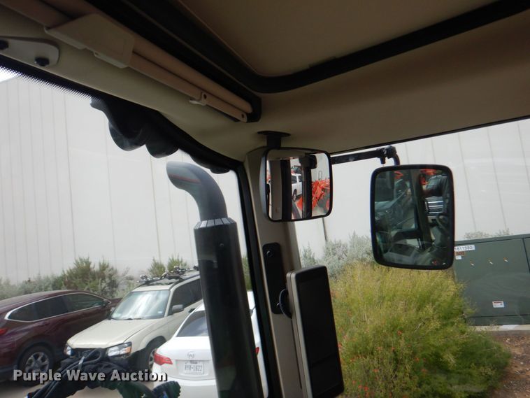 image for item DO1648 2022 John Deere 6155M  MFWD tractor