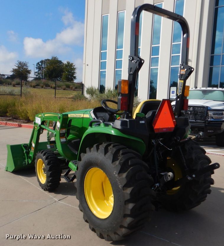 image for item DO1649 2022 John Deere 3025E  MFWD tractor