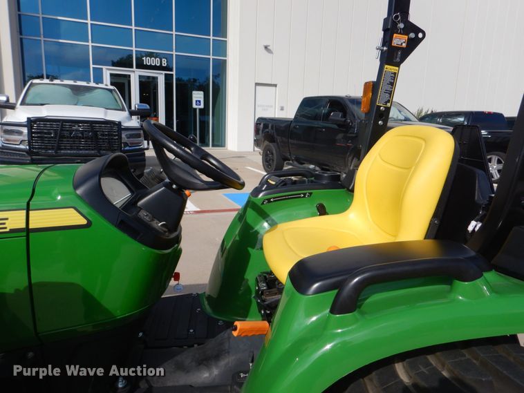 image for item DO1649 2022 John Deere 3025E  MFWD tractor