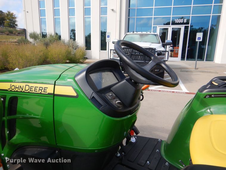 image for item DO1649 2022 John Deere 3025E  MFWD tractor
