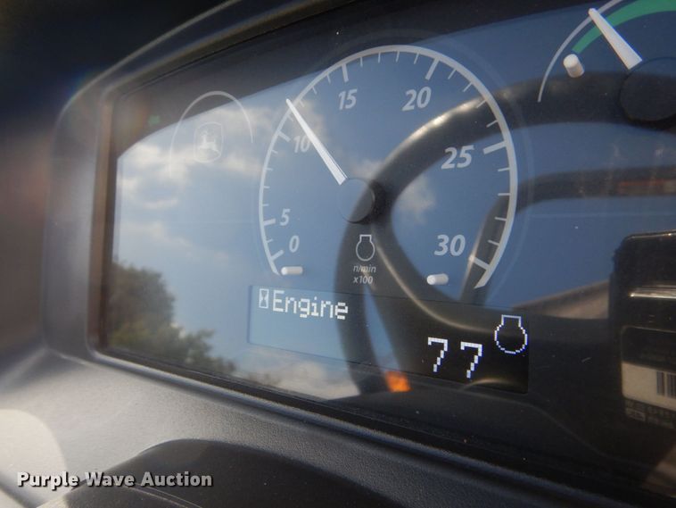 image for item DO1649 2022 John Deere 3025E  MFWD tractor