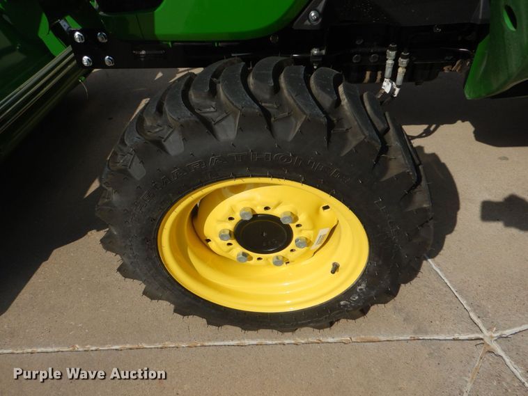 image for item DO1649 2022 John Deere 3025E  MFWD tractor