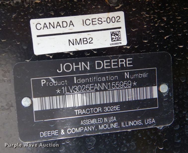 image for item DO1649 2022 John Deere 3025E  MFWD tractor