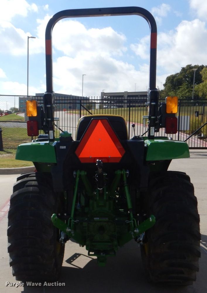 image for item DO1651 2021 John Deere 3043D  MFWD tractor