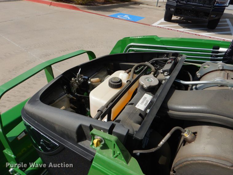 image for item DO1651 2021 John Deere 3043D  MFWD tractor