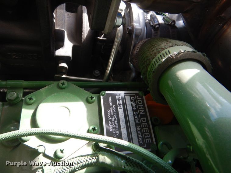 image for item DO1651 2021 John Deere 3043D  MFWD tractor