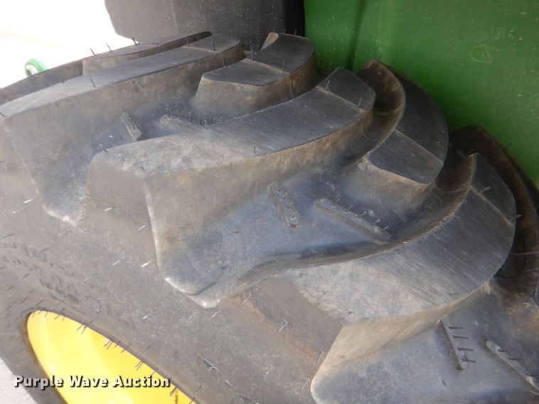 image for item DO1651 2021 John Deere 3043D  MFWD tractor