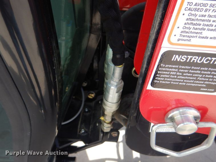 image for item DO1652 2022 Mahindra 1640 HST  MFWD tractor