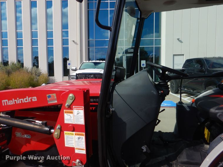 image for item DO1652 2022 Mahindra 1640 HST  MFWD tractor