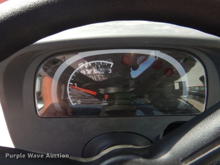 image for item DO1652 2022 Mahindra 1640 HST  MFWD tractor