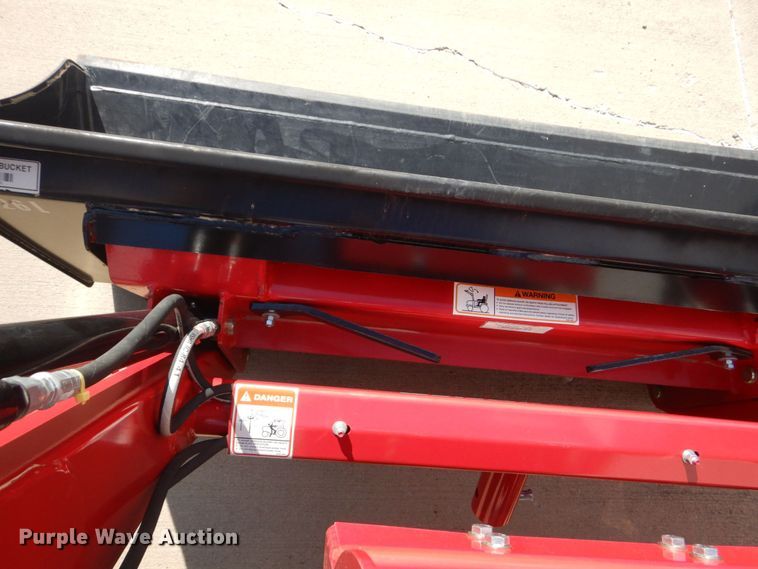 image for item DO1653 2022 Mahindra 1626 HST  MFWD tractor