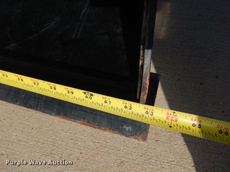 image for item DO1653 2022 Mahindra 1626 HST  MFWD tractor