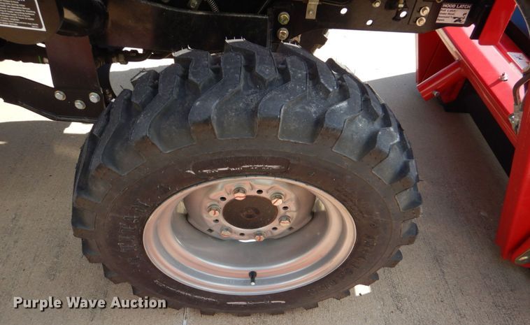 image for item DO1653 2022 Mahindra 1626 HST  MFWD tractor