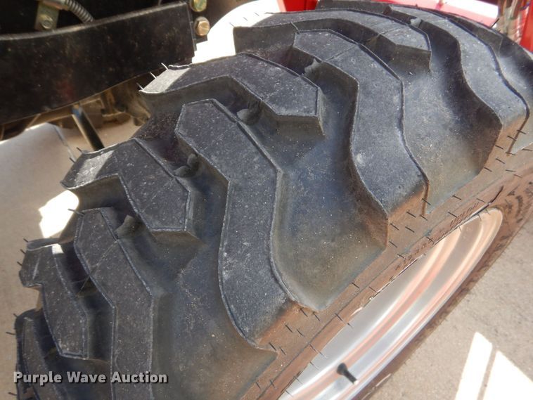 image for item DO1653 2022 Mahindra 1626 HST  MFWD tractor